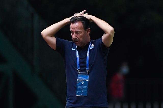 kaiyun sports-老毛病又犯了！广州城防线崩溃 6轮不胜前四要悬